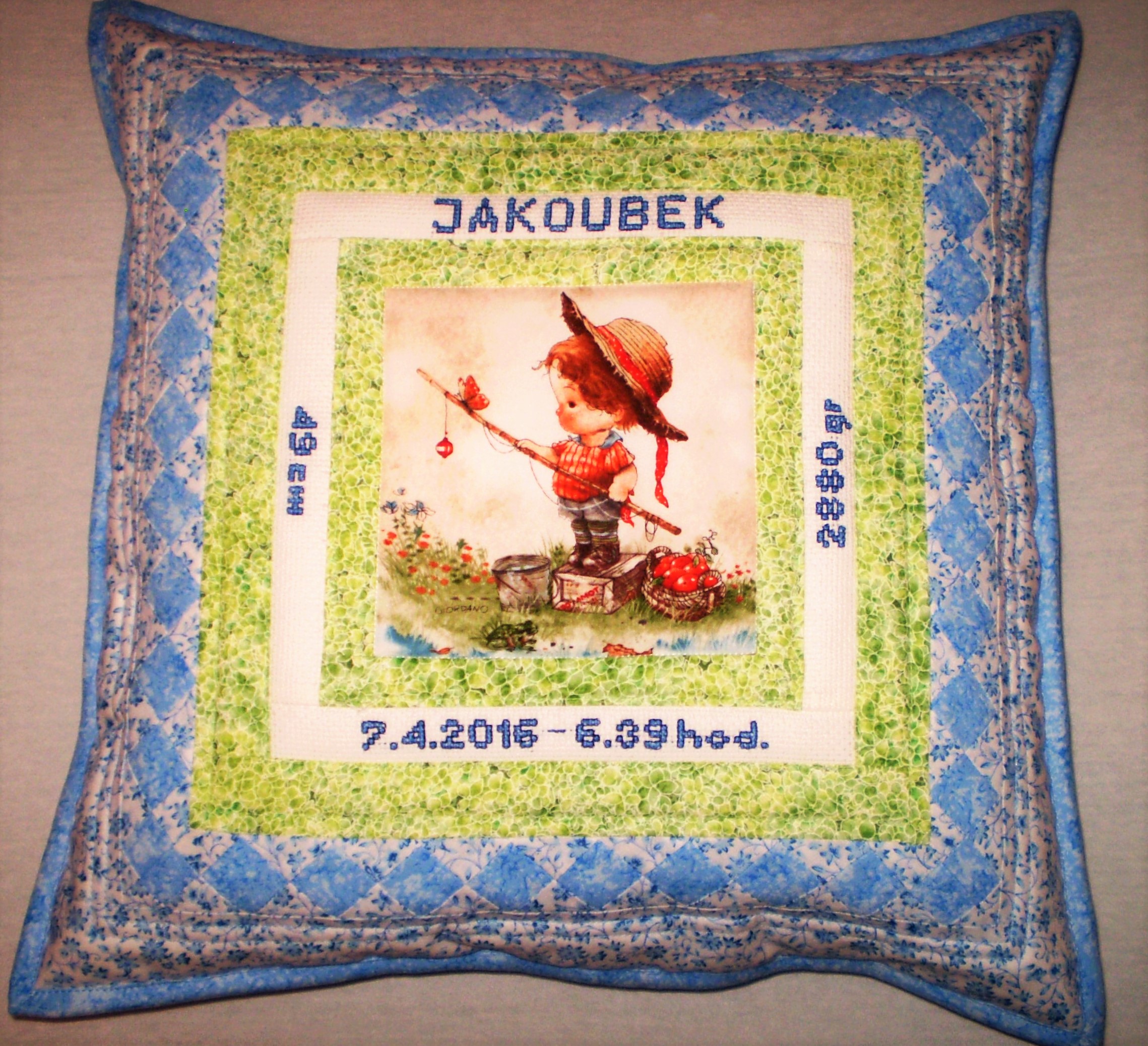  Vlaďka - polštářek pro Jakoubka 2016